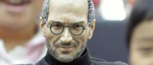 Steve Jobs diventa una bambola