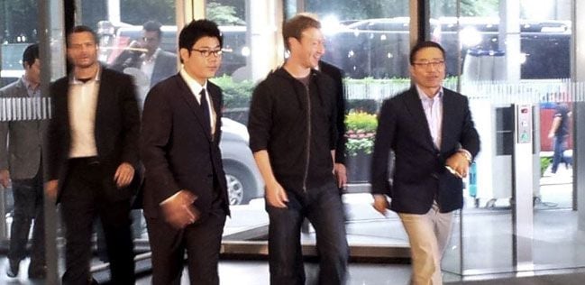 Mark Zuckerberg incontra i vertici Samsung