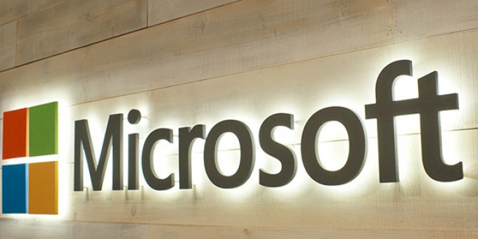 Microsoft: una nuova società per Windows e Office?