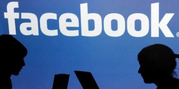Facebook: polemiche per le richieste di dati medici