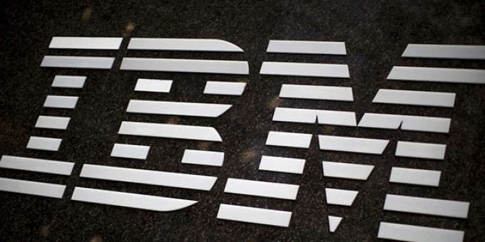 IBM cambia il modello di business