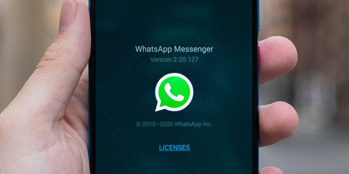 WhatsApp: advertising negli status
