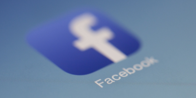 Facebook testa l'advertising su AR
