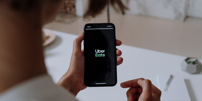 Uber mette l'advertising nelle App