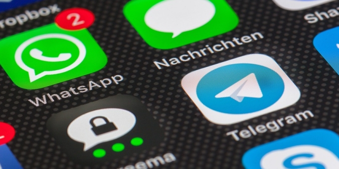 WhatApp permetterà di chattare con Telegram (e non solo)