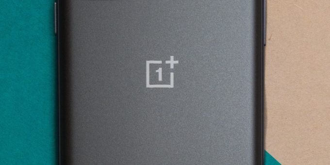 OnePlus: una tastiera "a sopresa"