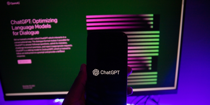 ChatGPT è anche su iOS