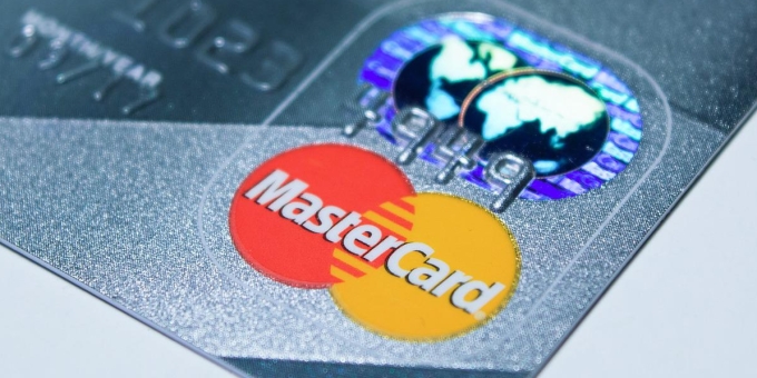 Mastercard blocca gli autorinnovi indesiderati